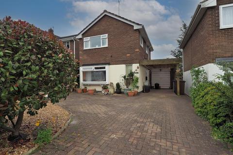 Thorley Drive, Cheadle ST10 3 bed detached house for sale