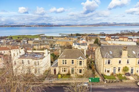 Stewart Avenue, Bo’ness 5 bed detached house for sale