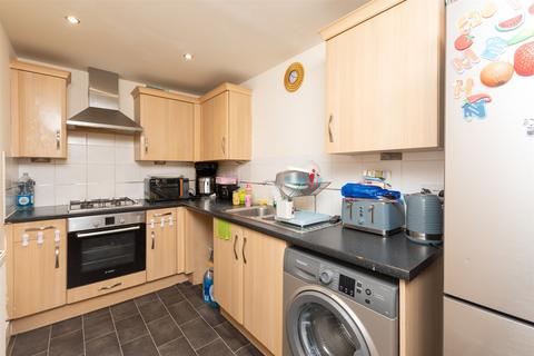 Black Eagle Drive, Northfleet... 2 bed apartment for sale