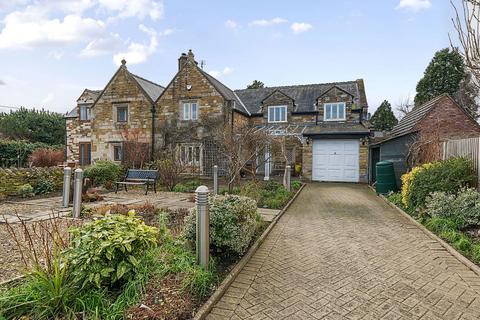 Rectory Lane, Harlaxton. 3 bed cottage for sale