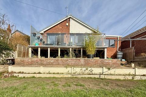 Cumberland Drive, Barnsley 3 bed detached bungalow for sale