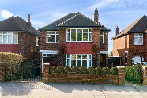 Waddington Way, Crystal Palace... 4 bed detached house for sale