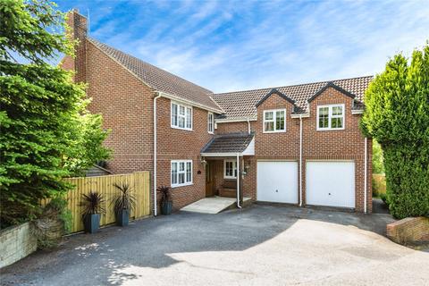 Chalford, Westbury 5 bed detached house for sale