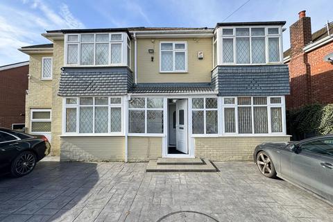 Cemetery Road, Denton 5 bed detached house for sale