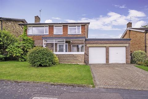 Kingsdene, Tadworth 4 bed detached house for sale