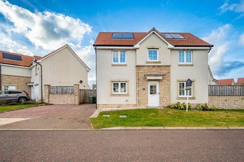 Mclean Crescent, Whitburn, Bathgate 3 bed detached house for sale