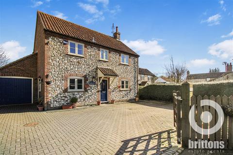 Station Road, Docking, King's Lynn 4 bed detached house for sale
