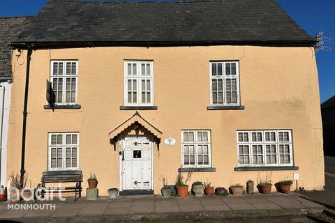 Twyn Square, Usk 4 bed end of terrace house for sale