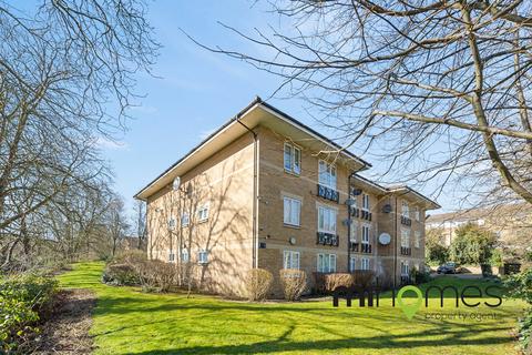 Winterburn Close, London 1 bed flat for sale