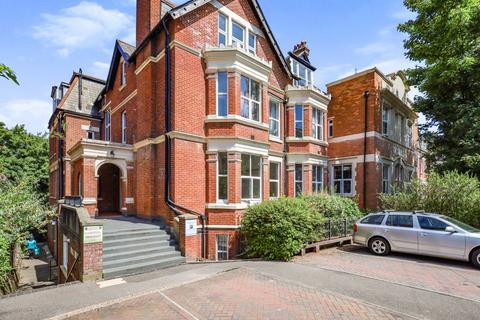 Norwich Avenue West, Bournemouth BH2 2 bed apartment for sale