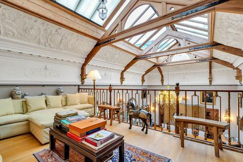 Henry Tate Mews, London SW16 5 bed terraced house for sale