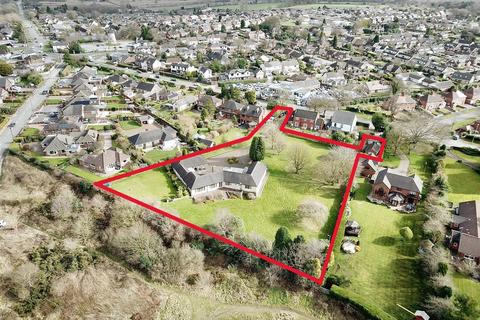 Windmill Hill, Rough Close 4 bed detached bungalow for sale