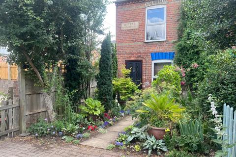 Otters Cottages, Lincoln... 3 bed end of terrace house for sale