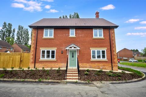 19 Clayton Close, Yeovil, BA22 4 bed detached house for sale