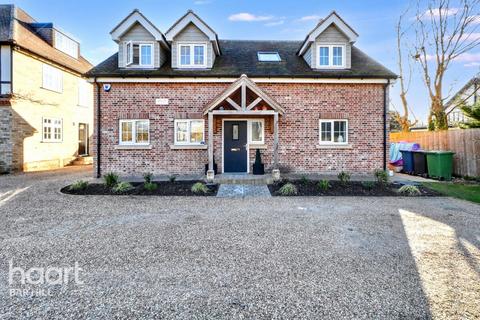 Royston Road, Harston 4 bed detached house for sale