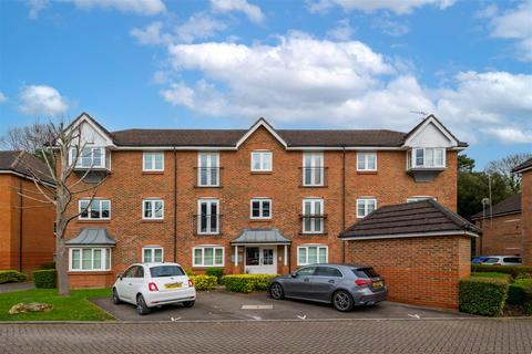 Kingsfield Way, Redhill 2 bed house for sale