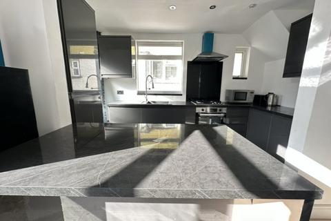 Watford Way, London, NW4 3 bed semi