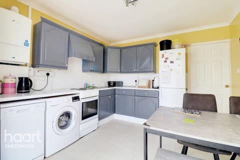 Glenwood Drive, Sheppey 2 bed bungalow for sale