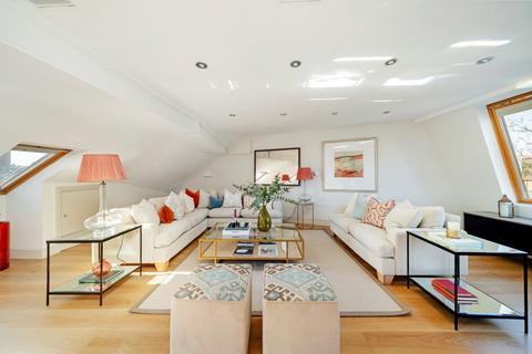 Dawes Road, London 3 bed terraced house for sale