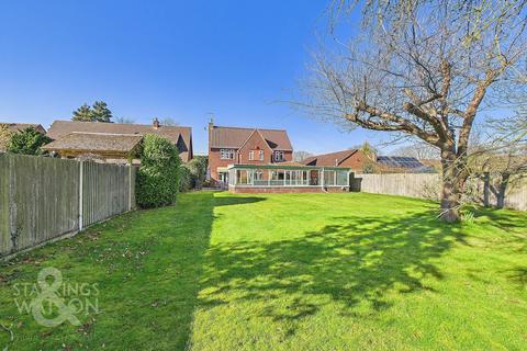 Salhouse Road, Rackheath, Norwich 4 bed detached house for sale