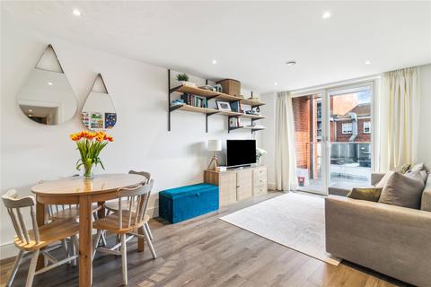 Gaumont Place, London, SW2 2 bed apartment for sale