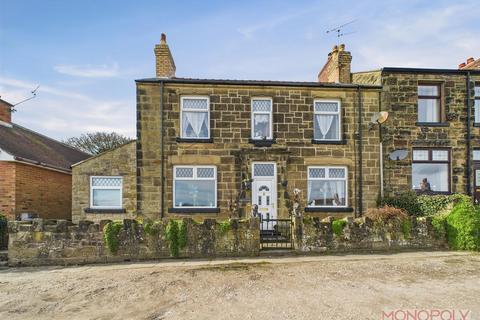 Heol Maelor, Coedpoeth, Wrexham 3 bed detached house for sale