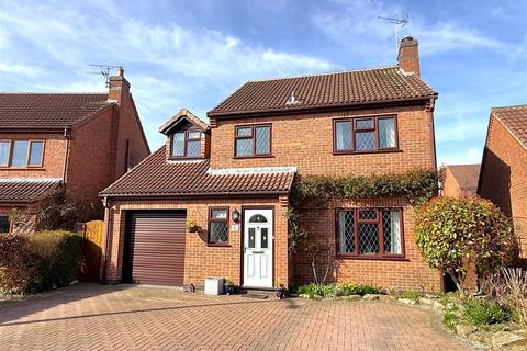 Faraday Avenue, Stretton DE13 5 bed detached house for sale
