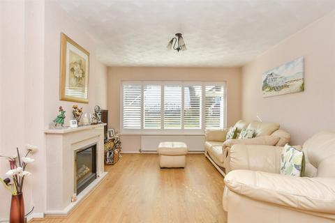 Summerville Avenue, Minster On Sea... 4 bed semi
