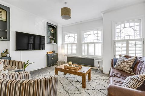 Hazlebury Road, SW6 2 bed flat for sale