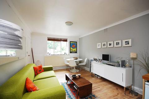 Mount Ephraim Road, Streatham Hill... 1 bed flat for sale