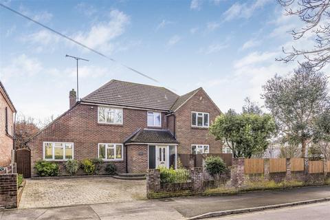 Warfield Avenue, Waterlooville PO7 4 bed detached house for sale