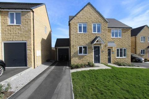 Charlotte Bronte way, Thornton, Bradford 3 bed semi