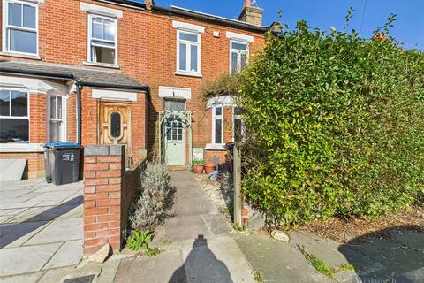 Thornhill Road, Surbiton KT6 2 bed terraced house for sale