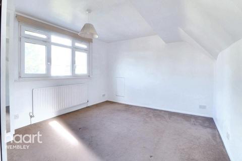 Barn Hill Estate 5 bed detached house for sale