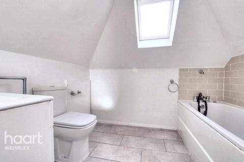 Barn Hill Estate 5 bed detached house for sale
