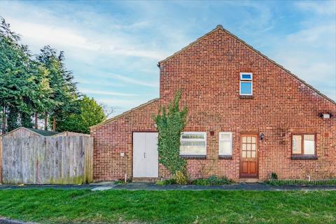 Muriel Kenny Court, Hethersett 3 bed end of terrace house for sale