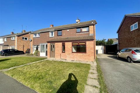 Woodlands Way, Hurworth Place... 3 bed semi