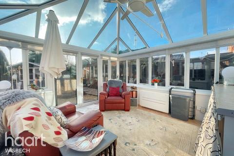 Bonnetts Lane, Marshland St James 4 bed detached bungalow for sale