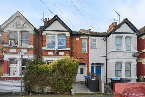 Oldfield Road, London 2 bed flat for sale