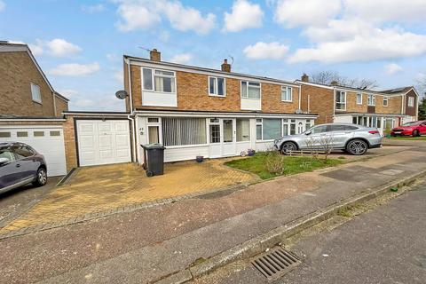 Stainer Road, Tonbridge, Kent 3 bed semi