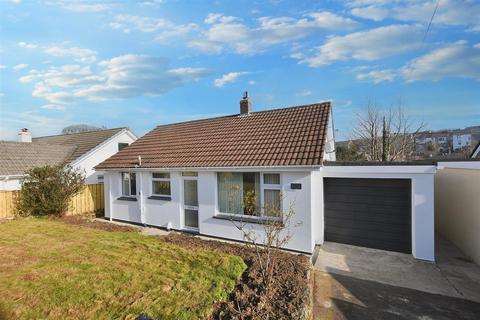 Gilly Fields, Redruth 2 bed detached bungalow for sale