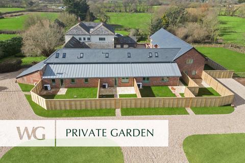 Broadclyst, Exeter 2 bed barn conversion for sale