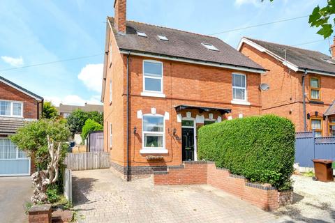 Lickey Rock, Marlbrook, Bromsgrove... 3 bed semi