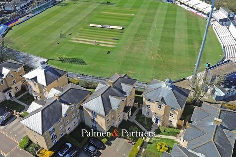 County Place, Essex CM2 2 bed apartment for sale