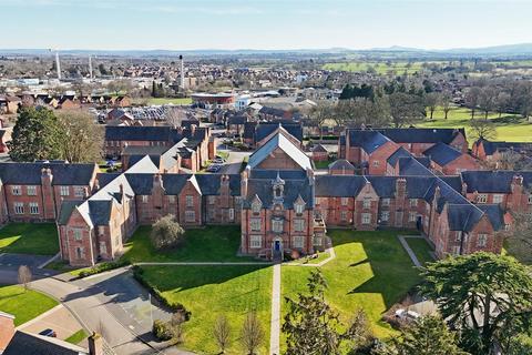 Leighton Park, Bicton Heath, Shrewsbury 2 bed apartment for sale