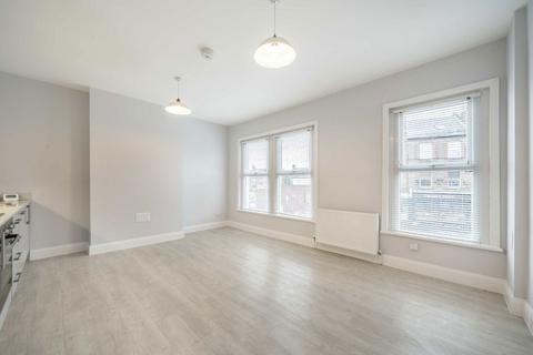 Brockley Rise, London SE23 2 bed flat for sale