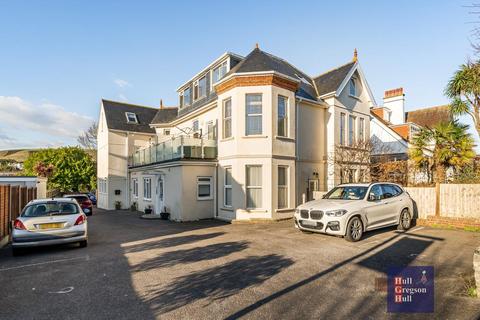 Victoria Road, Swanage 2 bed apartment for sale