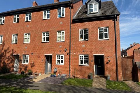Nelson Close, Lichfield 3 bed end of terrace house for sale