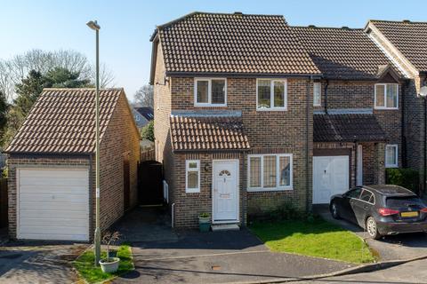 Stagshorn Road, Hampshire PO8 3 bed end of terrace house for sale
