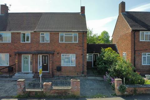 Rudbeck Avenue, Melton Mowbray 3 bed semi
